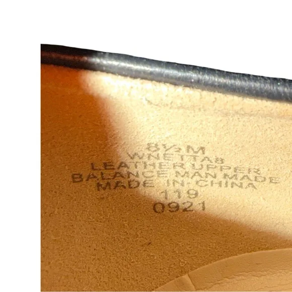 Nine West | Classic Black Leather Pointed Pumps-8.5M - Picture 5 of 10